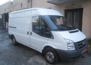 Ford Transit 2.2 TDCi MT FWD 300 MWB средняя крыша 2006